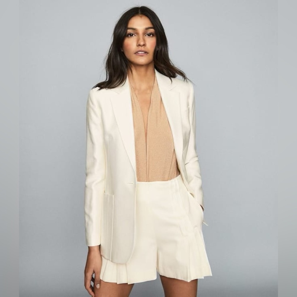 New With Tags Reiss Indi Premium Blazer US Size 2 (UK 6) Retails $545